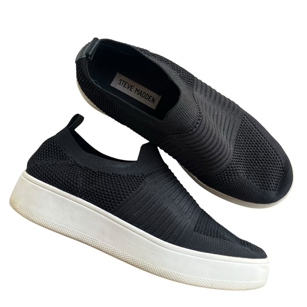 Steve Madden Women 8 Black Texture Knit Slip On Statement Platform Beale Sneaker